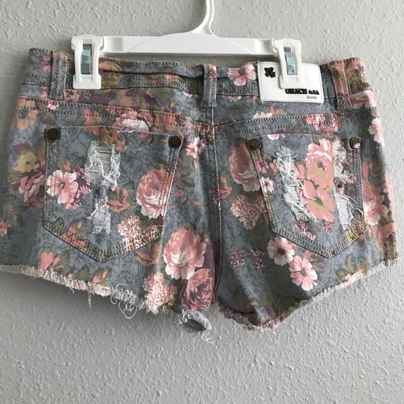 Shorts - Picture 2 of 2